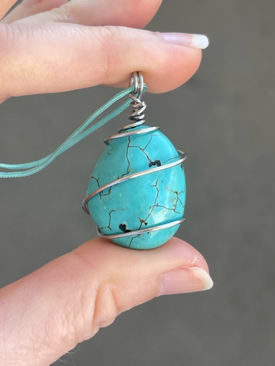 Jewelry - Turquoise Dyed Howlite Stainless Steel Wire-Wrap Necklace on Aqua Nylon Cord